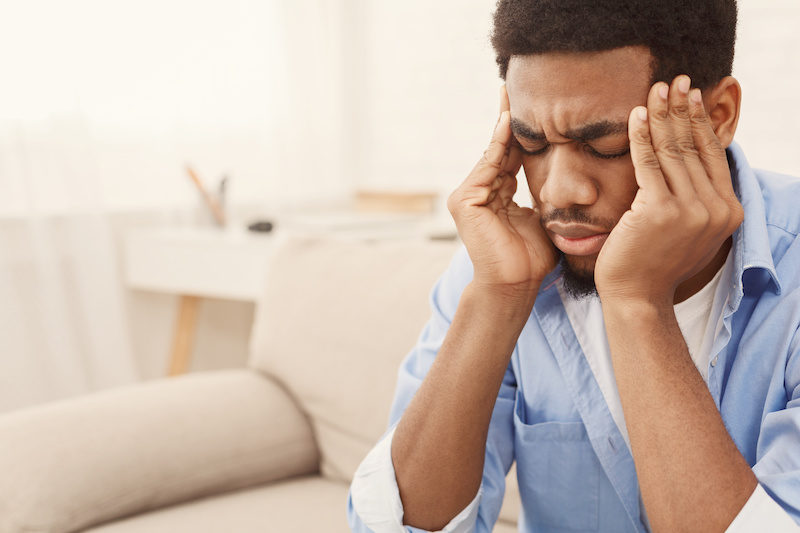 Pseudotumor man with headche